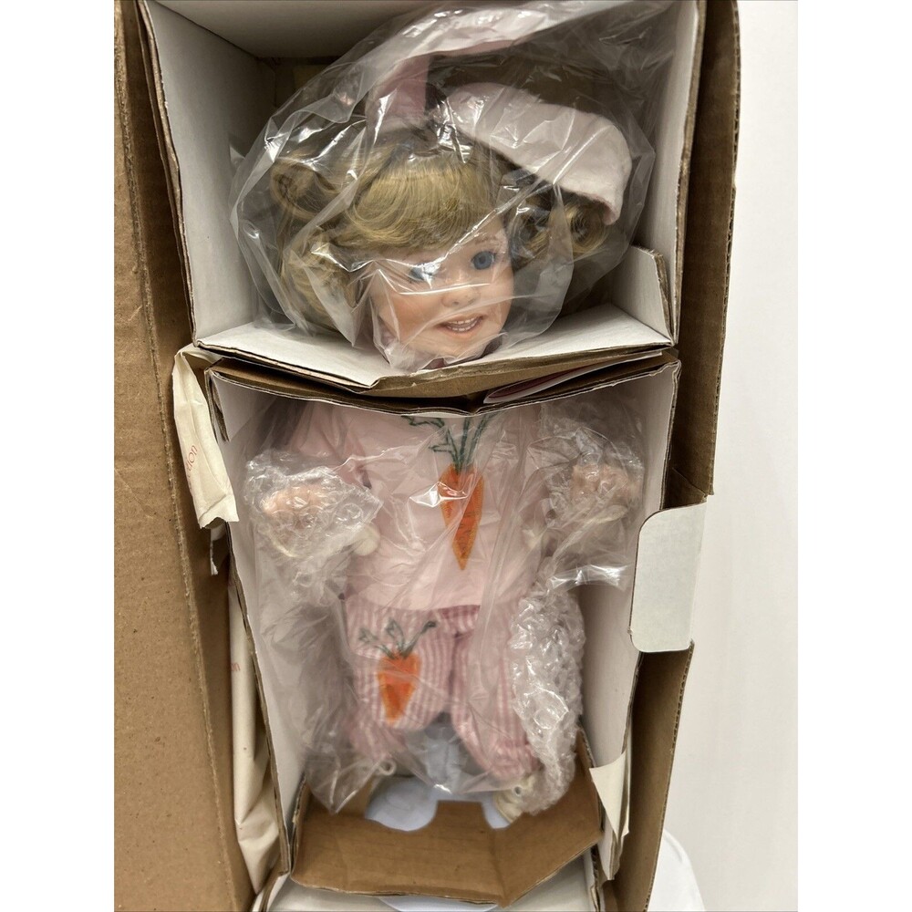 🔥🆕🔥Vintage 1993 Mandy Porcelain Doll By Bets Van Boxel Bunny Rabbit - Picture 2 of 8